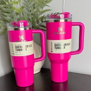 Stanley Vibrant Pink Quencher H2.0 Tumbler Set 40oz
